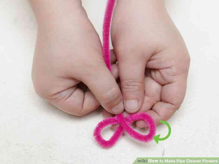 Image intitulée Faire la Pipe Cleaner Fleurs Étape 2